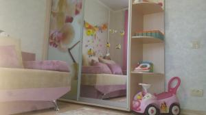 Reparaturen im Kinderzimmer, rundenbasierte Action und Funktionalität des Gesamt