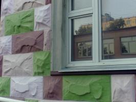5 beliebtesten Materialien für die Fassade des Hauses Bearbeitung: die Vor-und Nachteile