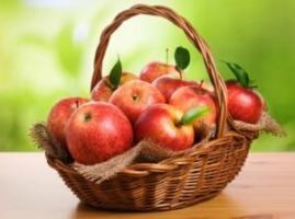 Früchte: nützliche Eigenschaften und Gegenanzeigen, die Rate des Tages