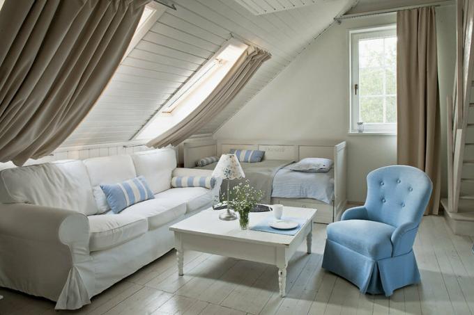 Schlafzimmer in hellen Farben. Bildquelle: foto-interiors.com