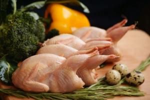 Wachtelfleisch: die Vorteile und Nachteile, Zusammensetzung